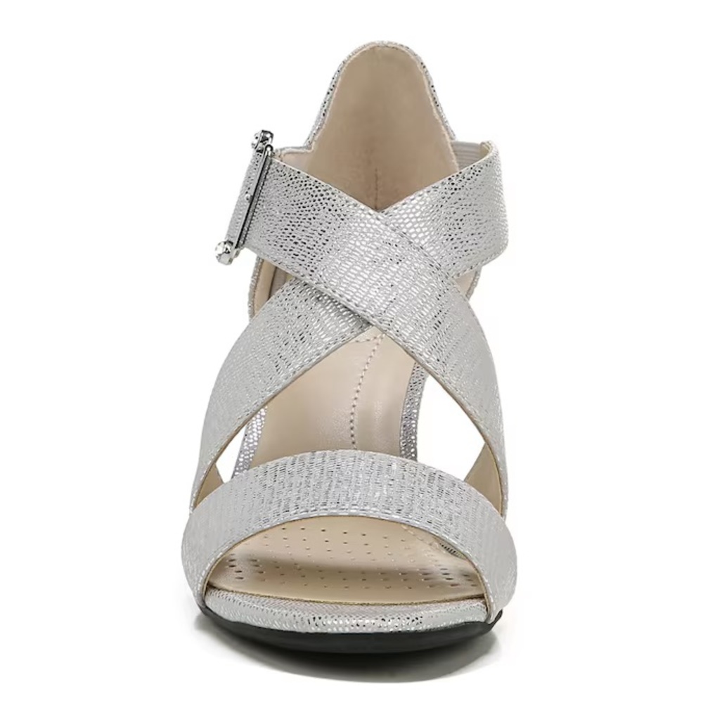 New-Life Stride Carlyle Sandal in Silver Metallic size 7.5 Wide - Picture 6 of 7